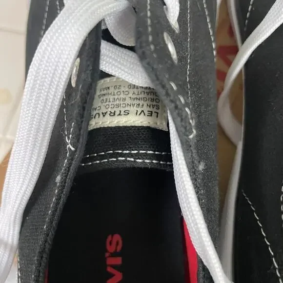 Levis Unisex Youth Size 6 Black Lace Up Sneakers Casual Skate School - Picture 5 of 7